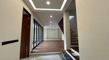 Gambar 5 Rumah Super Mewah, Baru, Strategis Kawasan Cbd Bsd