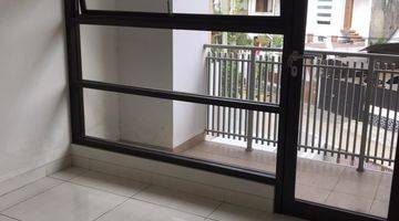 Gambar 3 Jual Rumah Baru Dalam Komplek One Gate Gunung Batu