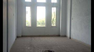 Gambar 3 DIJUAL RUMAH MURAH DI JL CEMARA uk, 4 x 26 m, 3.5 tk, shm, siaphuni