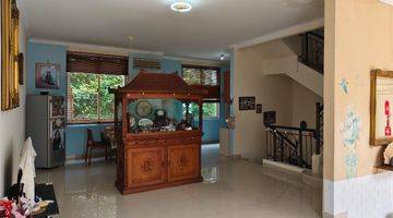 Gambar 5 Rumah 3 Lantai Bagus Furnished HGB di Venice Pik1 , Jakarta Utara