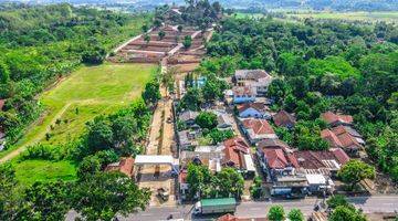 Gambar 4 Tanah Siap Bangun di Jalan Provinsi Transyogi