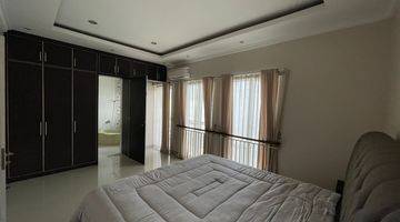 Gambar 2 Rumah 3 Lantai Bagus Furnished di Cilandak, Jakarta Selatan