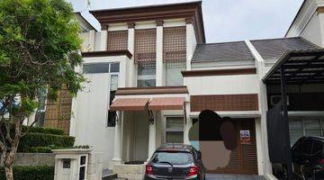 Gambar 1 Rumah 2 lantai BSD Greenwich Bagus Murah