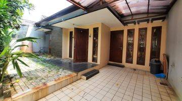 Gambar 2 Rumah Muraah..di Villa Melati Mas, Bagus, Siap Huni, Lokasi Strategis, Sudah Ada Kitchen Set Dan Ac 