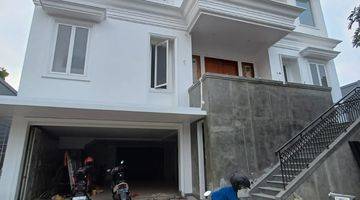 Gambar 2 Rumah Baru Mewah Siap Huni