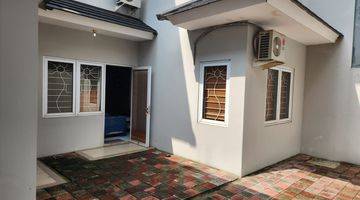 Gambar 1 Rumah Bagus Minimalis 2 Lantai Rapih Lt171 Lb220 Kota Wisata Nego