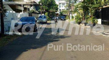 Gambar 5 Dijual rumah lama hitung tanah kawasan puri indah 