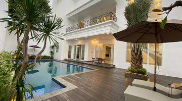 Gambar 1 Luxurious Home With Swimming Pool.. Pondok Infah 627m2