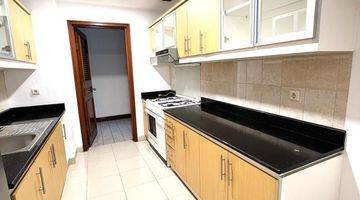 dapur 2br + maid room apartemen