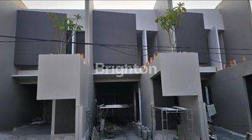 Gambar 1 RUMAH KUALITAS PREMIUM DI MANYAR TIRTOASRI, DESIGN LEGA SEKALI, FINISHING MEWAH