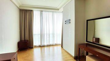 Gambar 4 For Rent Apartement The Peak Sudirman 3BR 