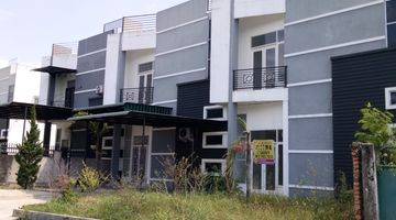 Gambar 1 Dijual Rumah 2 Lantai Jl. Abadi Soekarno Hatta Pekanbaru