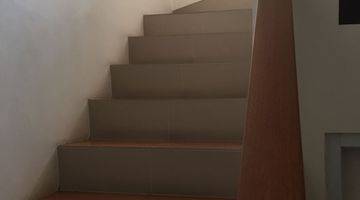 foto lainnya rumah 2 lantai sdh renov,