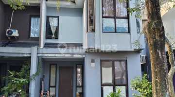 tampak depan rumah shm dekat green office