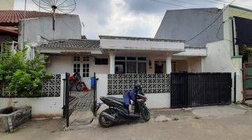 Gambar 1 Rumah Butuh Uang di Perum Duren Jaya Bekasi