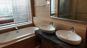 Gambar 5 Dijual Apartemen Botanica, 2+1 Kamar Tidur, Semi Furnished