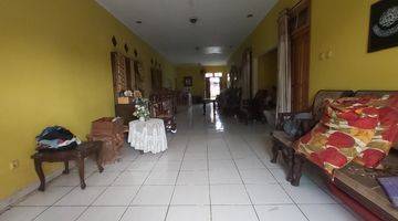 Gambar 5 Rumah  di Jl. Rawamangun Muka