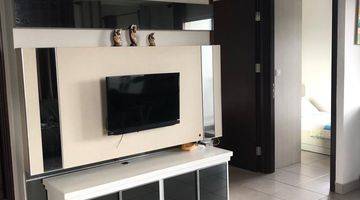 ruang keluarga apartemen 2 br furnish posisi