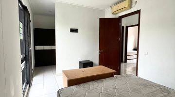 Gambar 3 Disewakan Rumah Foresta Bsd, Semi Furnished Super Luas 