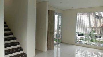 Gambar 2 Rumah Baru Design Keren di Kazoku Living Cinere