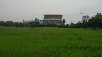 Gambar 3 Pakuwon City Komersial Area