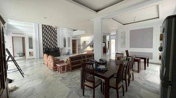 Gambar 3 Rumah Mewah di Denpasar Bali Lokasi Strategis Semi Furnished