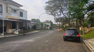 Gambar 4 Rumah Nuansa Bali,  2 Lantai, Baru, Selatan