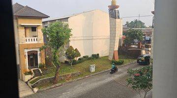 Gambar 5 Rumah Nuansa Bali,  2 Lantai, Baru, Selatan