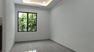 Gambar 1 Dijual Rumah Mewah di Beverly Park Batam Center