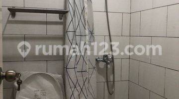 kamar mandi rumah di graha cinere. 1