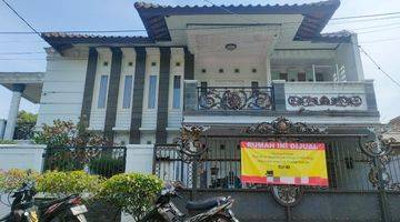 Gambar 1 Rumah Mewah 2 Lantai Semi Furnished SHM di Jalan Merkuri, Bandung