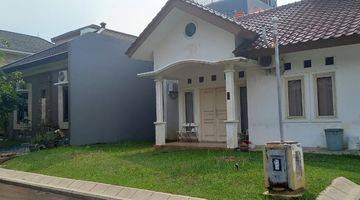 Gambar 4 Rumah Kost di Belakang Gunadarma, Depok. Bagus. Unfurnished.