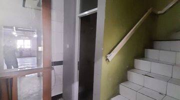 Gambar 3 DISEWAKAN RUKO 3 LANTAI (4 x 17m²) DI JL. KARYA RAYA JELAMBAR, JAKARTA BARAT