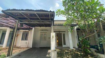 Gambar 5 Rumah minimalis siap huni di Ciputat