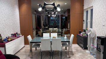 Gambar 5 Rumah Lux Di Townhouse Springhill Kemayoran