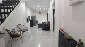 Gambar 5 Jual Rumah 3 Lantai Semi Furnished Di Graha Raya Bintaro AM14847