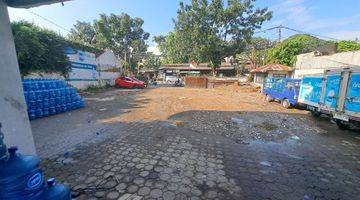 Gambar 5 Rumah Di Pinggir Jalan Soekarno Hatta Bandung Butuh Renovasi