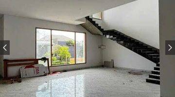 Gambar 1 Rumah baru Grezz graha family mewah megah ada lift