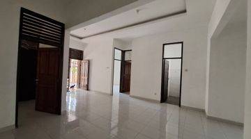 Gambar 3 Dijual Rumah  Di Villa Melati Mas, 
serpong Utara - Tangerang Selatan