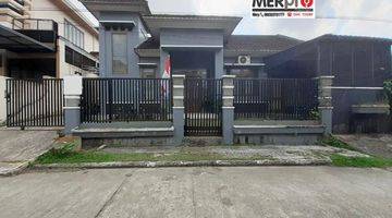 Gambar 1 Rumah di komplek perum Samarinda 