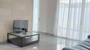 Gambar 4 Dijual Rumah 2 Lantai Bagus Semi Furnished, Lippo Karawaci