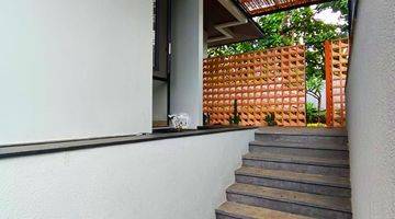 Gambar 3 Brand New Kemang Luxurious Tropical Modern House Bebas Banjir