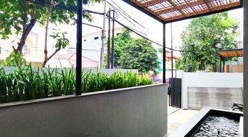 Gambar 4 Brand New Kemang Luxurious Tropical Modern House Bebas Banjir