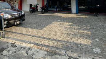 garasi/carport ruko pinggir jalan raya jenderal