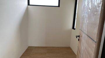 Gambar 5 Rumah 2 Lantai Baru Unfurnished di Cendana Icon, Tangerang