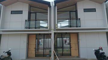 Gambar 1 Rumah 2 Lantai Baru Unfurnished di Cendana Icon, Tangerang