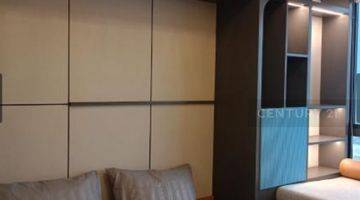 Gambar 5 Apartemen Collins Boulevard Tangerang Selatan