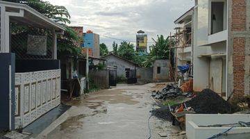 Gambar 2 Rumah Baru Siap Huni Dekat Dengan Stasiun Lrt Cikunir Satu