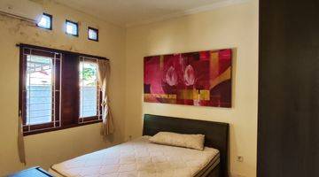 Gambar 3 Rumah di Kompleks Bali Arum, One Gates Sistem,lingk Elite,furnish