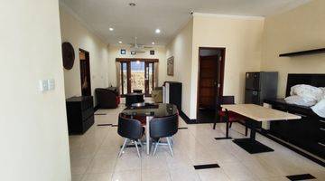 Gambar 5 Rumah di Kompleks Bali Arum, One Gates Sistem,lingk Elite,furnish